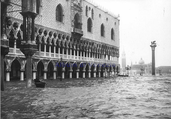 Venezia 4 11 1966
