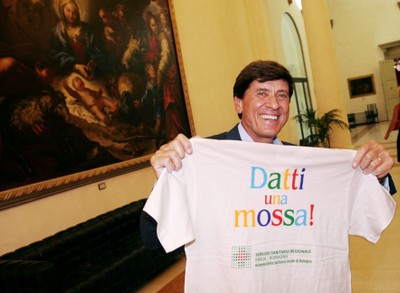 datti una mossa